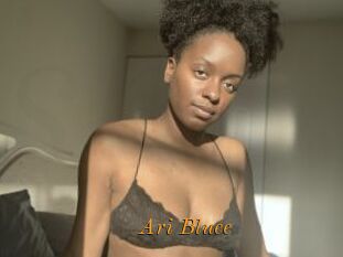 Ari_Bluee