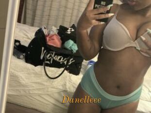 Danelleee