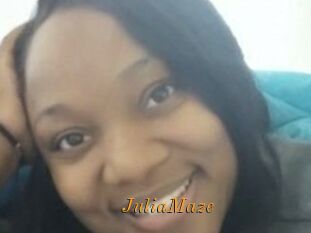Julia_Maze