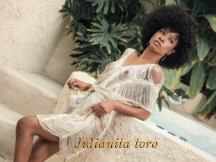 julianita_toro Salopes Blacks