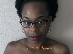 Kylie_Mayes