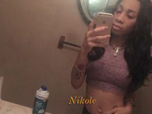 Nikole_