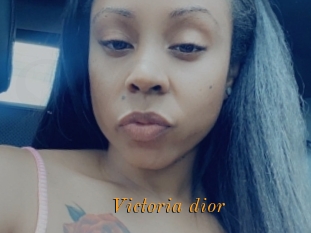 Victoria_dior