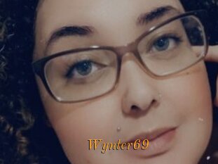 Wynter69